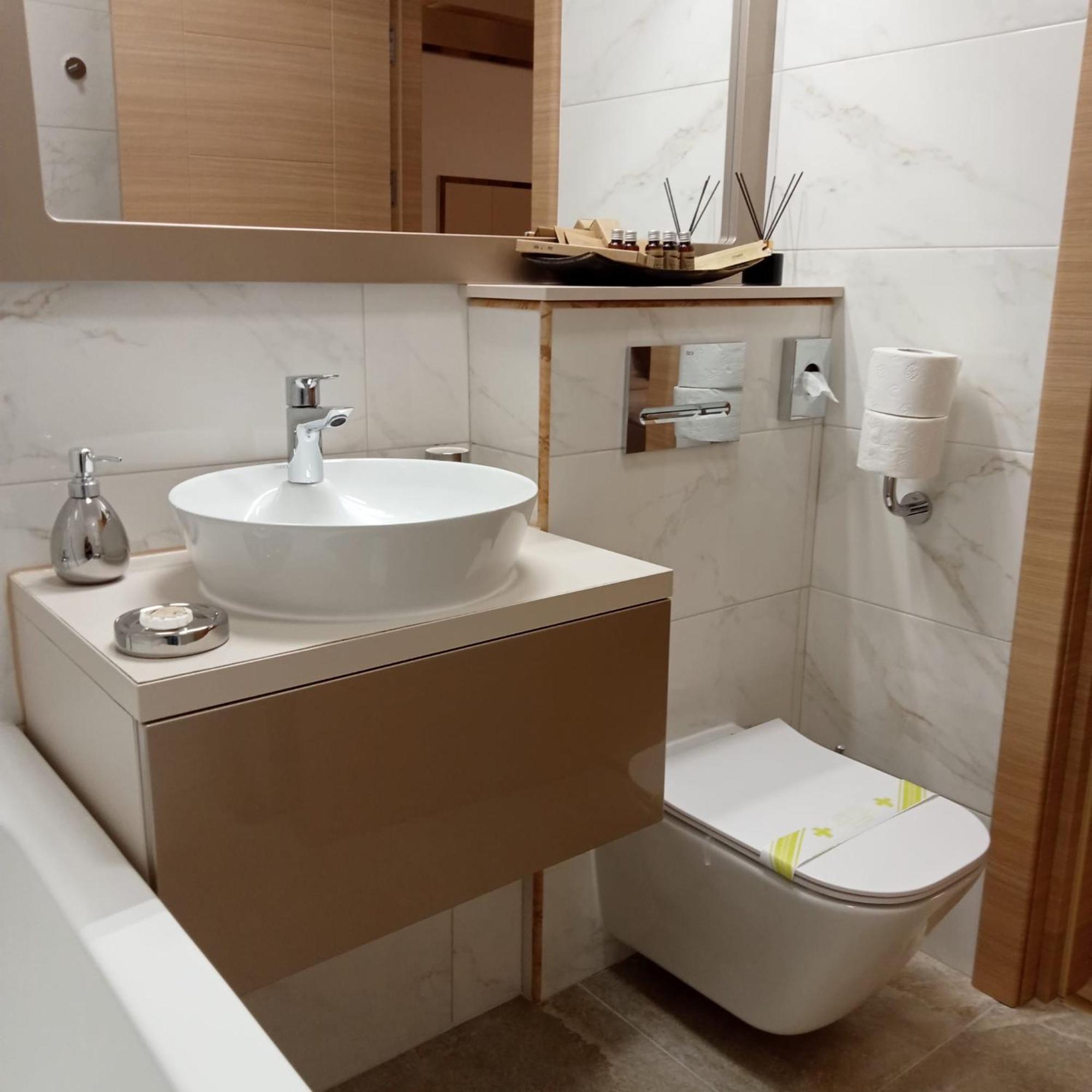 Elegant Suite - Titan Park Bukarest Exteriör bild